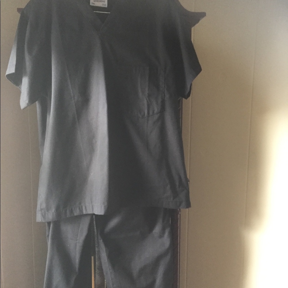 Small All Star Black Scrub Set